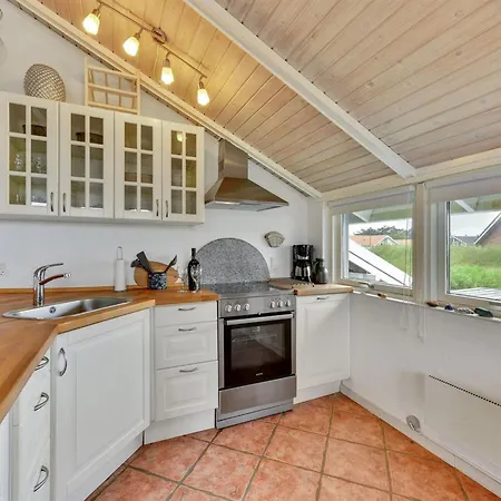 Solbritt - 330m To The Fjord By Interhome * Havrvig
