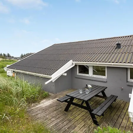 Solbritt - 330m To The Fjord By Interhome Casa de Férias